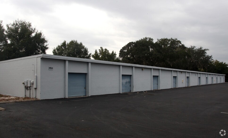 More Photos Of 1955 W Brandon Blvd, Brandon Warehouse For Lease