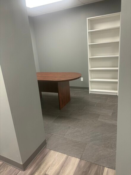 More Photos Of 29 Noblestown Rd, Carnegie Office For Lease