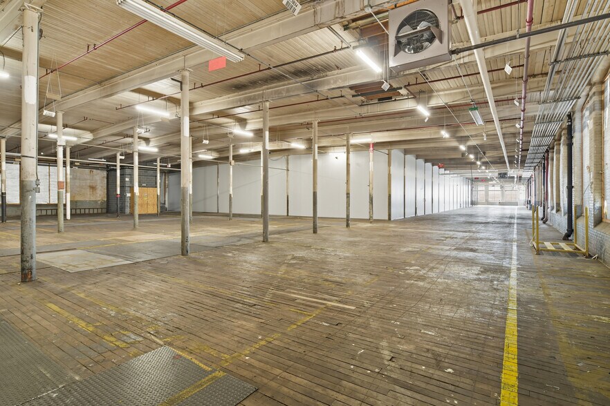 More Photos Of 122 Pleasant St, Easthampton Industrial For Lease