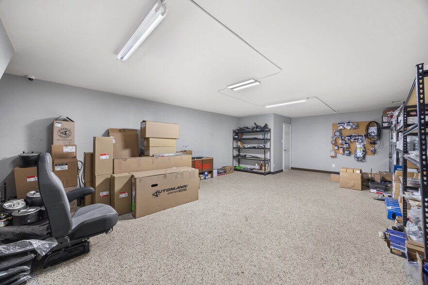 More Photos Of 406 N Union St, Dwight Truck Terminal For Sale