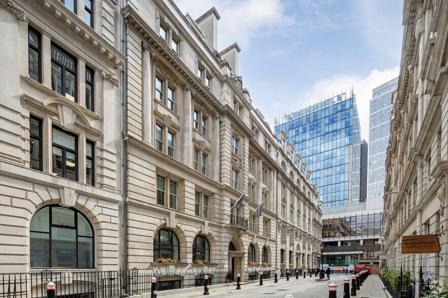 More Photos Of 35 New Broad St, London Coworking Space