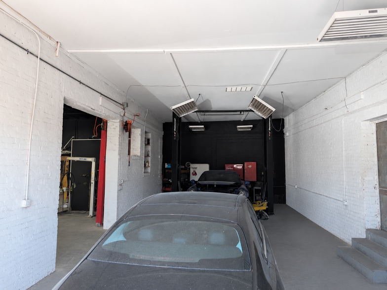 More Photos Of 4619 W Pico Blvd, Los Angeles Auto Repair For Sale