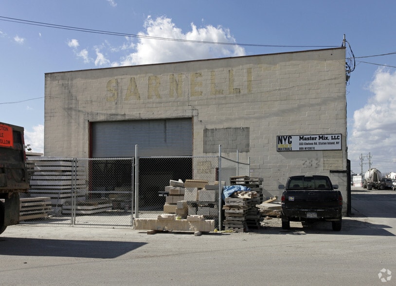 More Photos Of 333 Chelsea Rd, Staten Island Warehouse For Sale