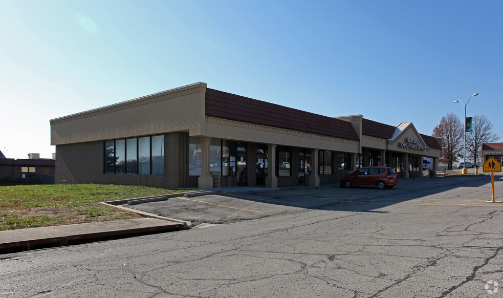 More Photos Of , Overland Park General Retail For Sale