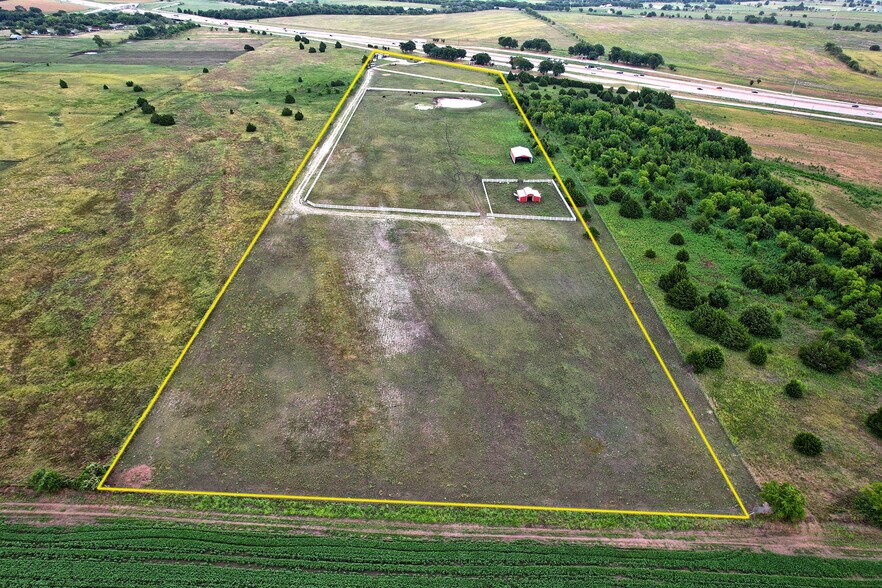 More Photos Of 6882 N Interstate Highway 35 E, Waxahachie Land For Sale