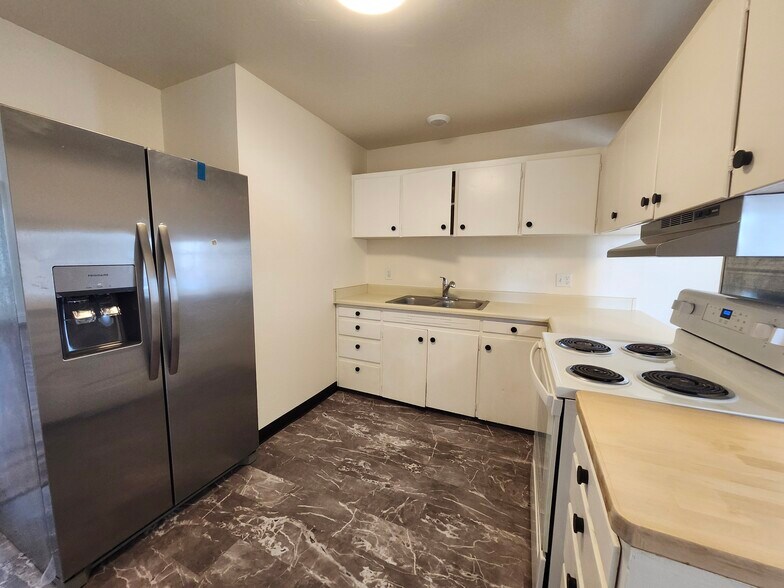 More Photos Of 3925 E 9th Ave, Anchorage Multifamily For Sale