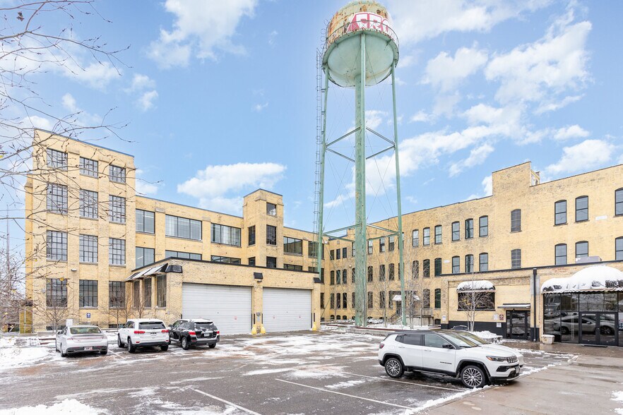 More Photos Of 755 Prior Ave N, Saint Paul Research And Development For Lease
