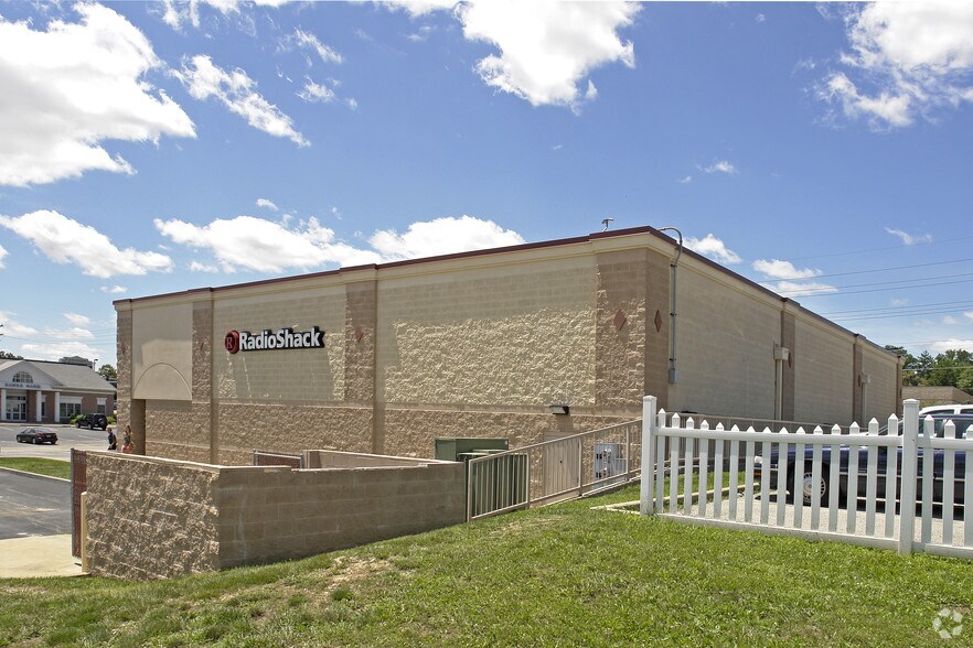 More Photos Of 1050 S Kirkwood Rd, Kirkwood Storefront For Lease