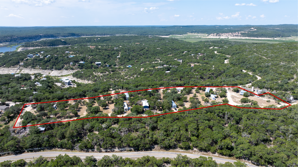 More Photos Of 560 Mountain Dr, Lakehills Specialty For Sale