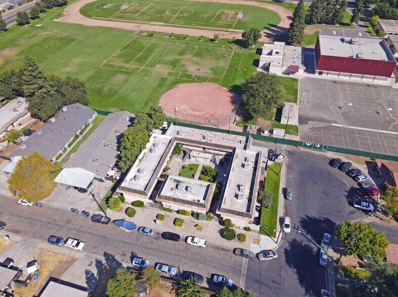 More Photos Of 961 Wakefield Rd, Turlock Apartments For Sale