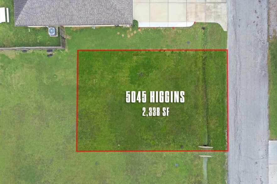 More Photos Of 5043 5045 Higgins and 5035 5037 Paula Street st, Houston Land For Sale