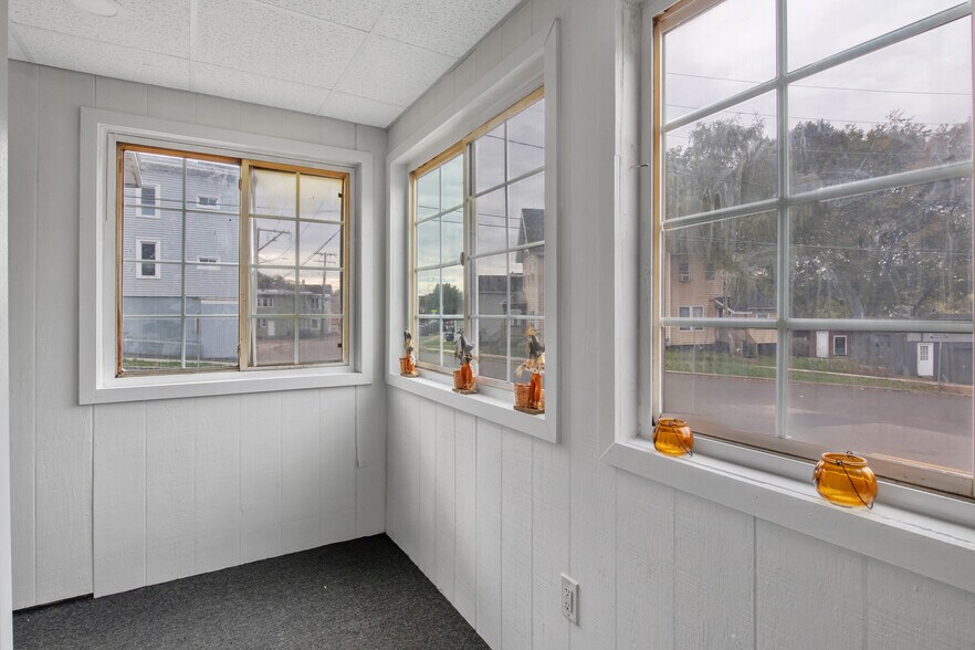 More Photos Of 1002 Butternut St, Syracuse Apartments For Sale