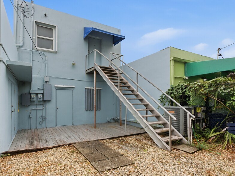 More Photos Of 82-84 SE 4th Ave, Delray Beach, Delray Beach Storefront Retail Residential For Sale