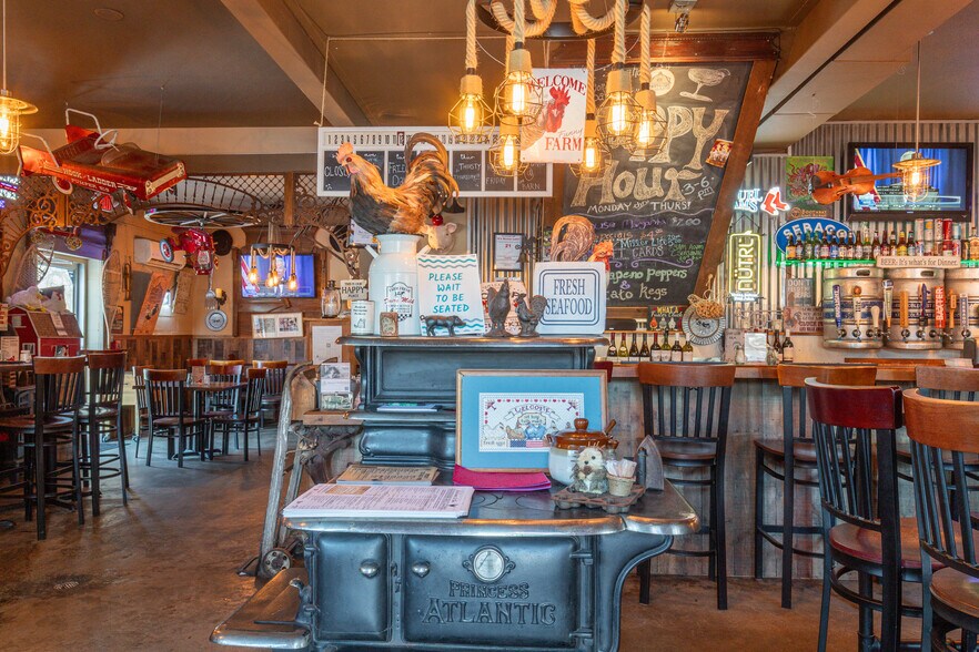 More Photos Of 690 Bath Rd, Wiscasset Freestanding For Sale