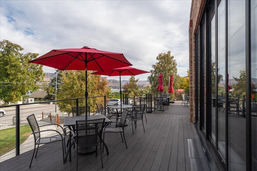 More Photos Of 2037 W Woodin Ave, Chelan Restaurant For Sale