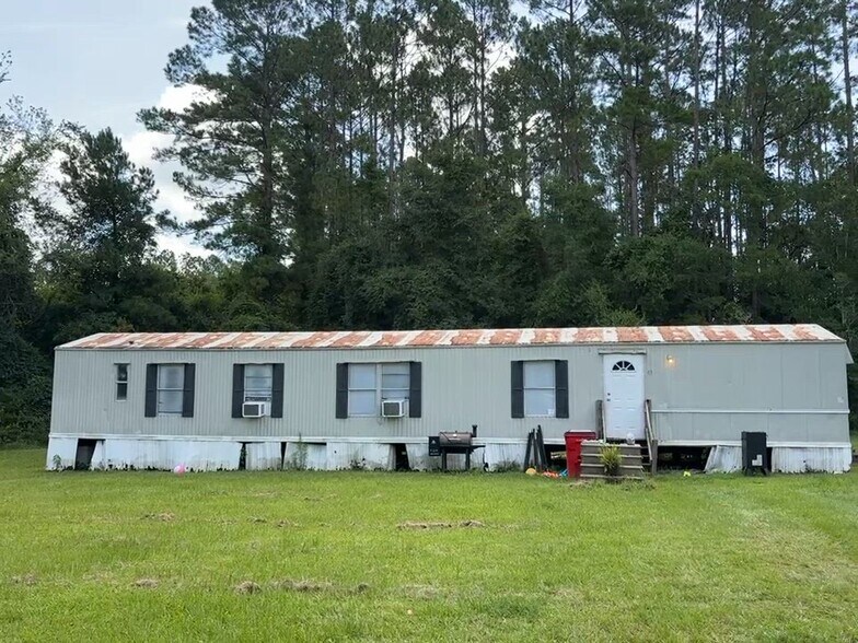 More Photos Of 53 Tranquil Ln, Waynesville Manufactured Housing Mobile Home Park For Sale