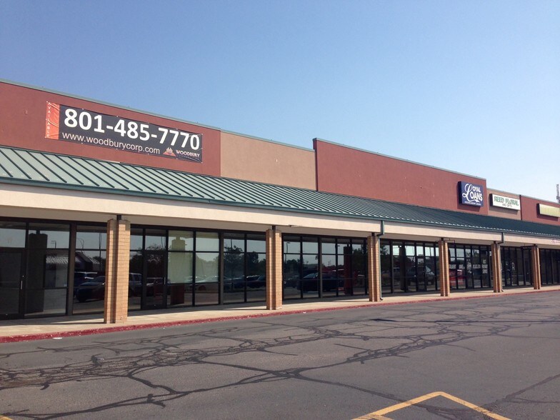 More Photos Of 5364-5370 S 1900 W, Roy Supermarket For Lease