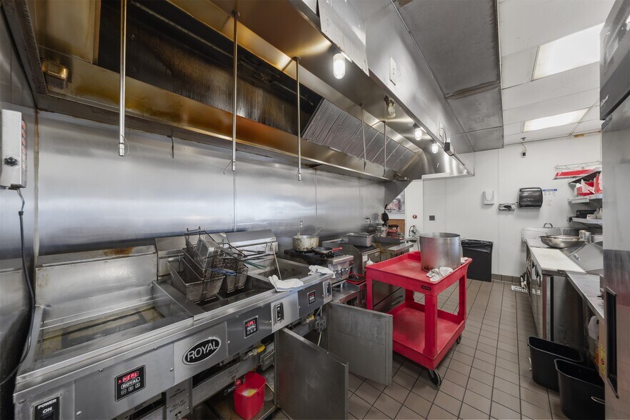 More Photos Of 8790 Central Ave, Montclair Fast Food For Sale