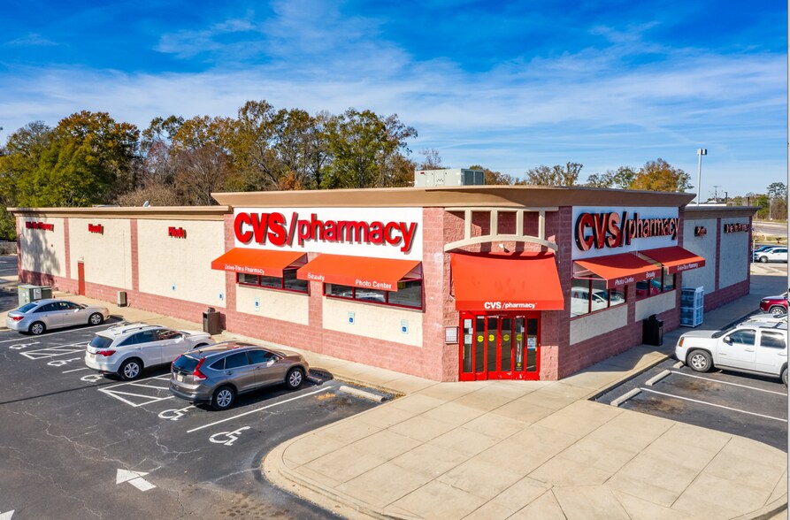 More Photos Of 915 Highway 49 S, Richland Drugstore For Sale