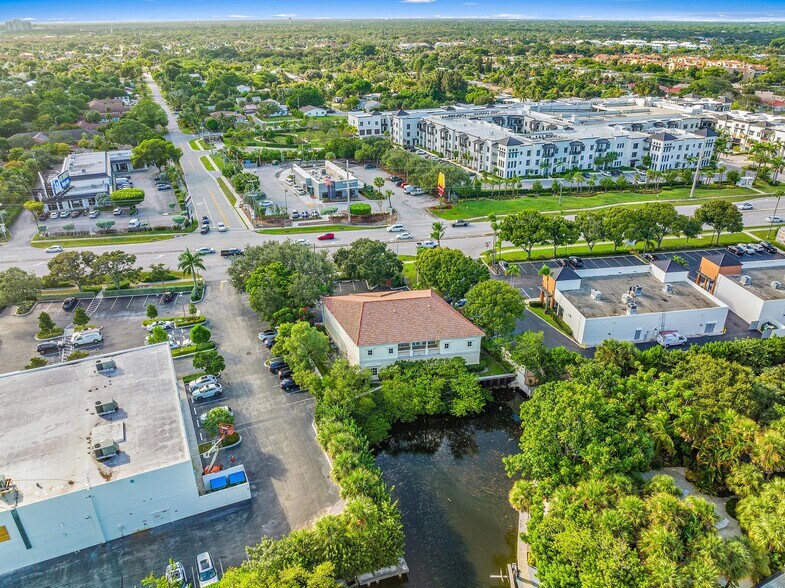 More Photos Of 12010 US Highway 1, North Palm Beach Medical For Sale