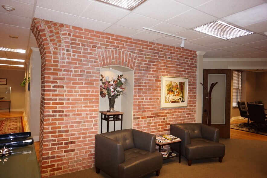 More Photos Of 730 17th St, Denver Office For Sale