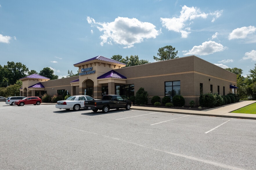 More Photos Of 1038 Wh Smith Blvd, Greenville Medical For Lease
