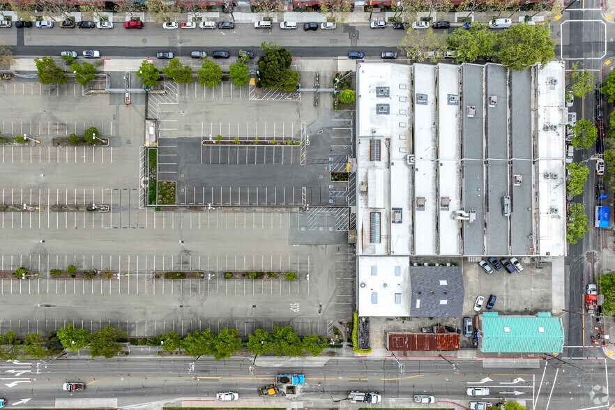 More Photos Of 927 Parker St, Berkeley Flex For Sale
