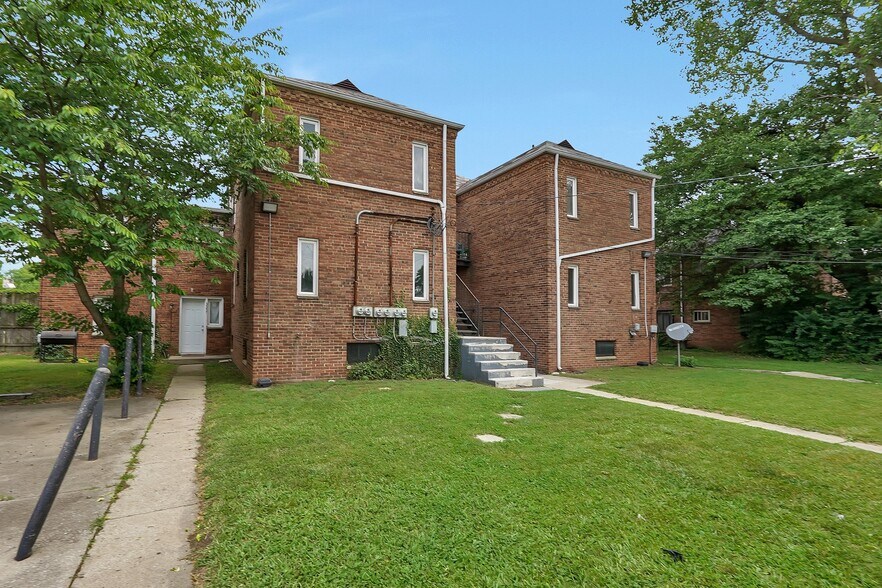 More Photos Of 3357-3361 E Broad St, Columbus Multifamily For Sale