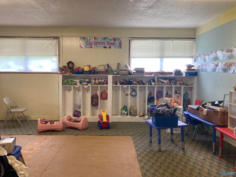 More Photos Of 1130 Hurst St, Gadsden Religious Facility For Sale