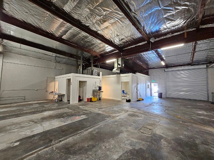 More Photos Of 804 E 18th St, Los Angeles Warehouse For Lease
