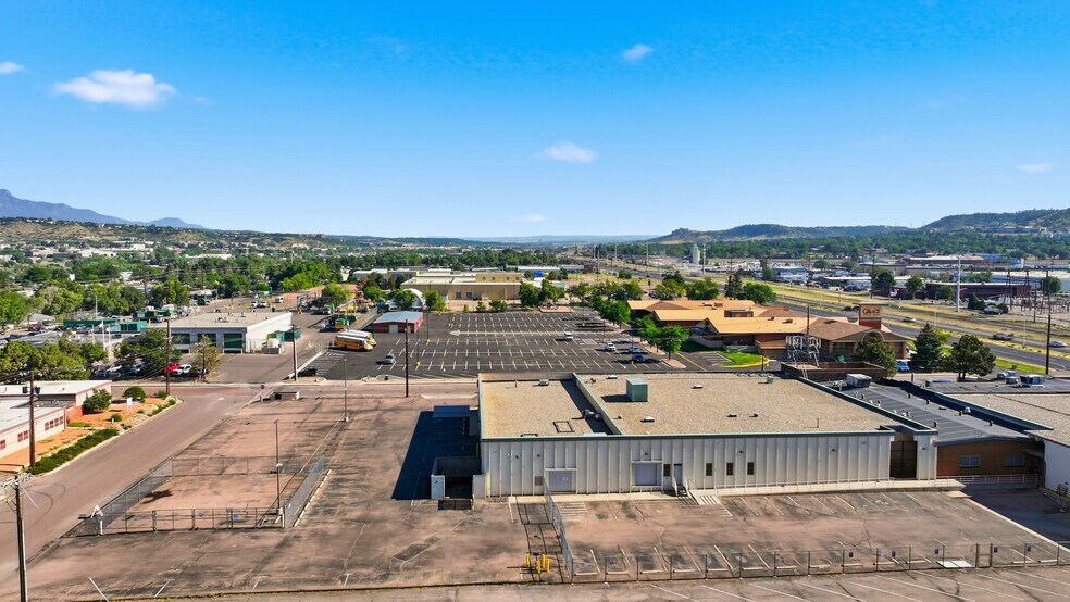 More Photos Of 3450 N Nevada Ave, Colorado Springs Flex For Lease