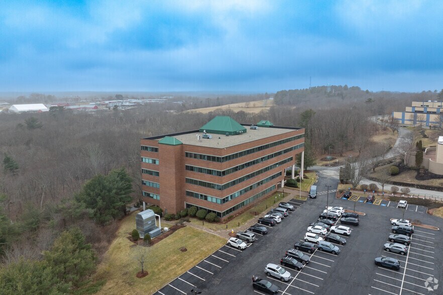 More Photos Of 55 Ferncroft Rd, Danvers Office For Lease