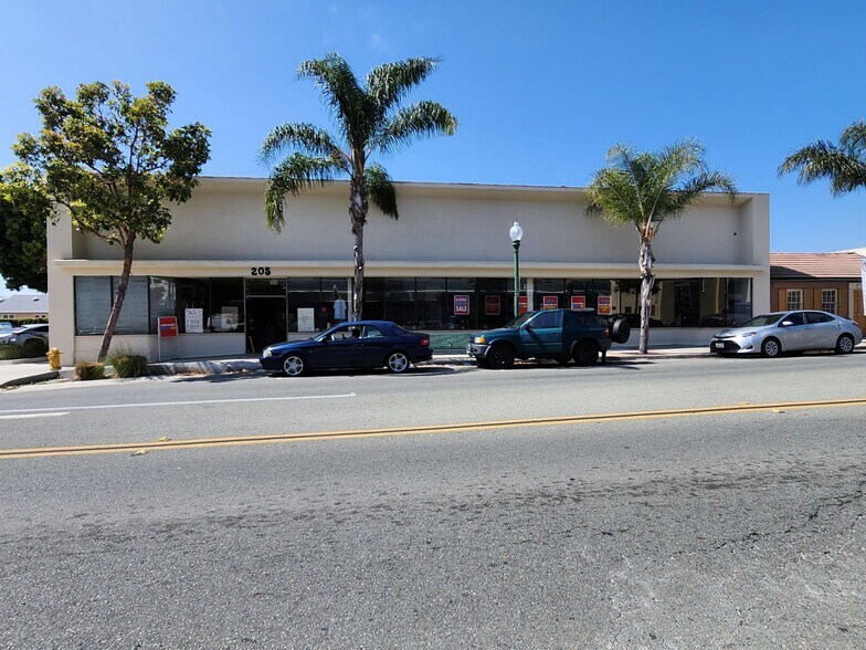 Primary Photo Of 205 E 8th St, National City Freestanding For Sale