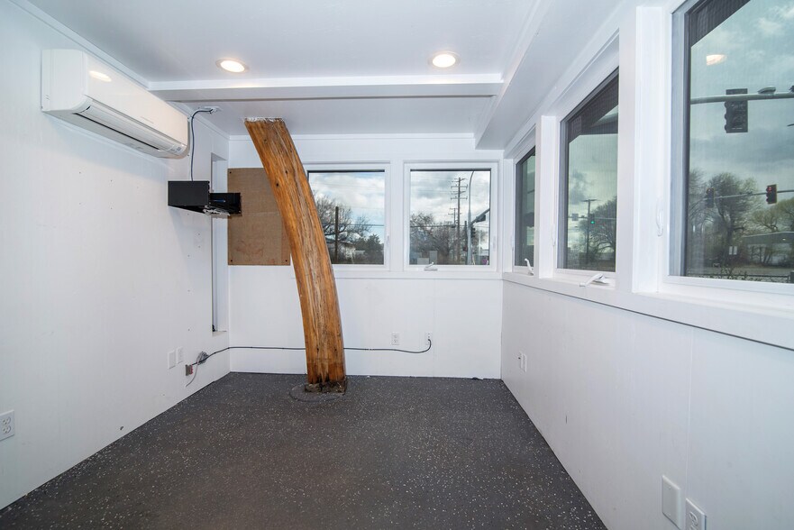 More Photos Of 503 N Railroad Ave, Ellensburg Office Residential For Sale