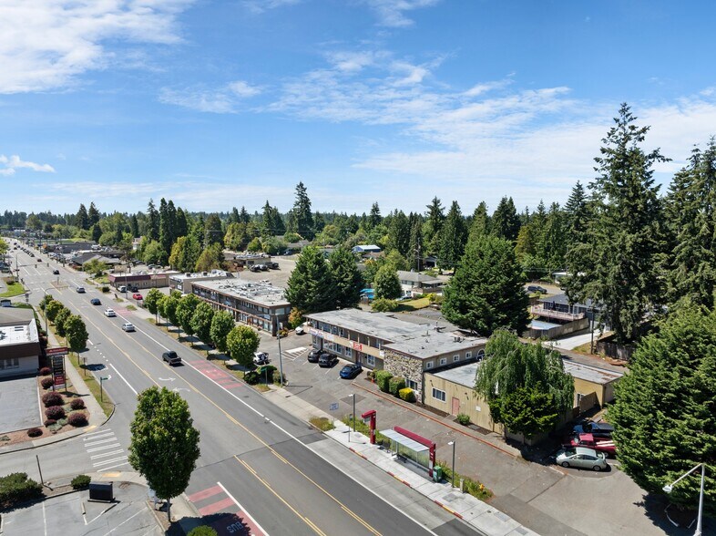 More Photos Of 14235-14237 Ambaum Blvd SW, Burien General Retail For Lease