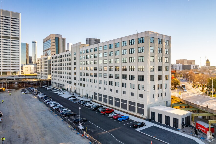 More Photos Of 125 Ted Turner Dr SW, Atlanta Apartments For Lease