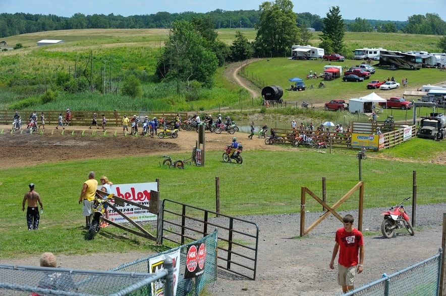 More Photos Of 3223-3225 Harloff Rd, Batavia Racetrack For Sale