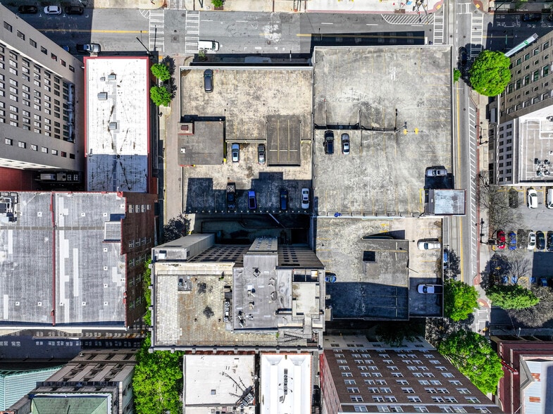 More Photos Of 100-104 Luckie St, Atlanta Specialty For Sale