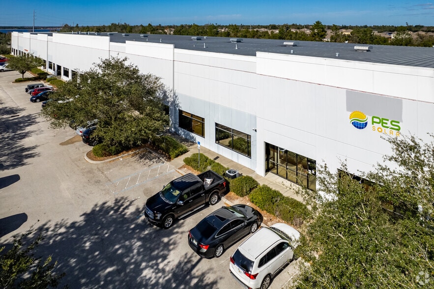 More Photos Of 290 Springview Commerce Dr, DeBary Distribution For Lease