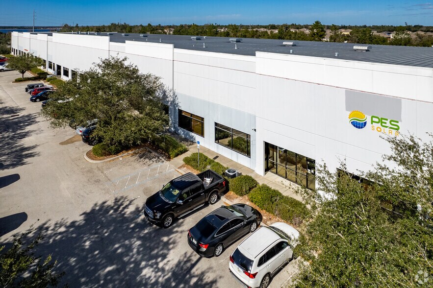 More Photos Of 290 Springview Commerce Dr, Debary Distribution For Lease