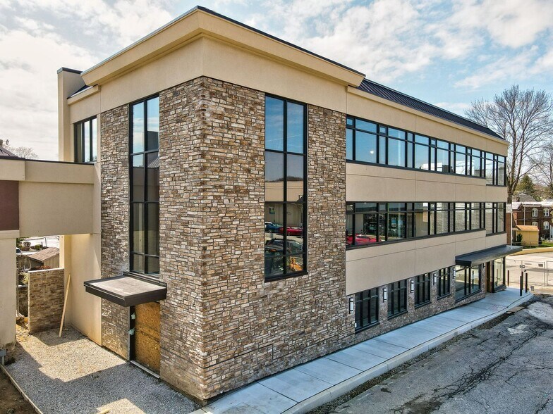 More Photos Of 5035 Township Line Rd, Drexel Hill Unknown For Sale