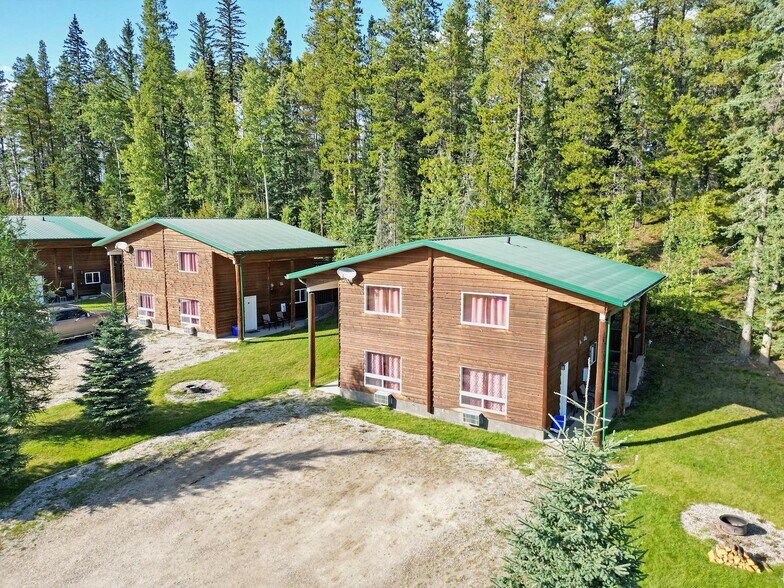 More Photos Of 52313 Hwy 47, Yellowhead County Hotel For Sale