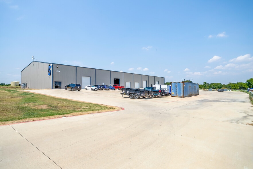 More Photos Of 1635 N FM 156, Ponder Unknown For Lease