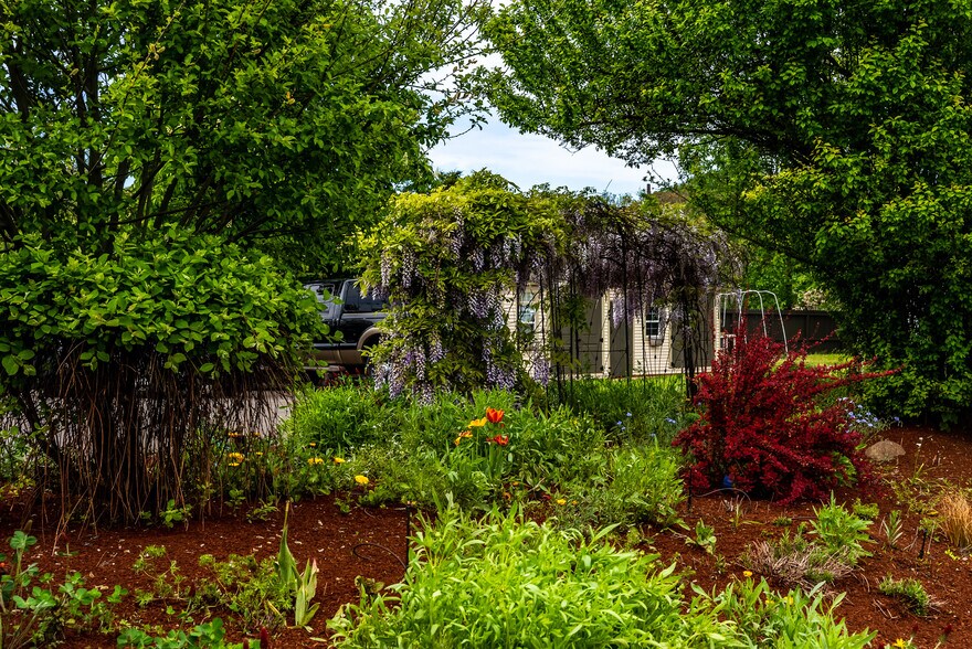 More Photos Of 236 SE Stephens St, Roseburg Hospitality For Sale