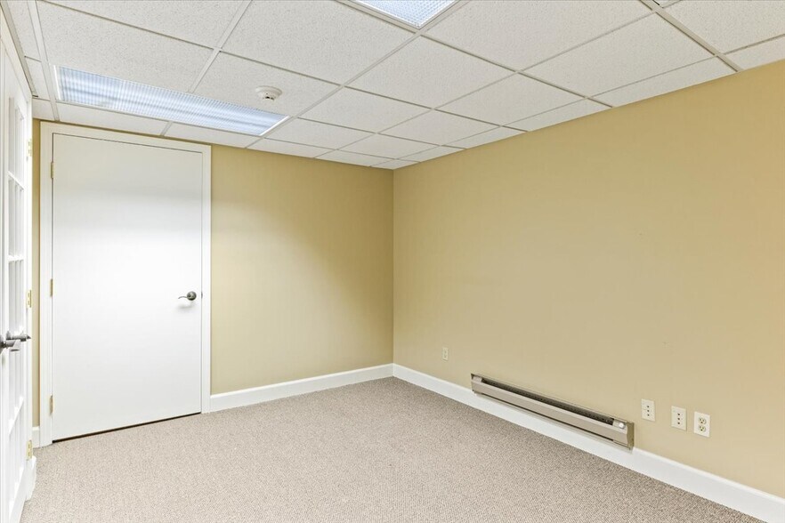 More Photos Of 110 Linden Oaks, Rochester Office Residential For Sale