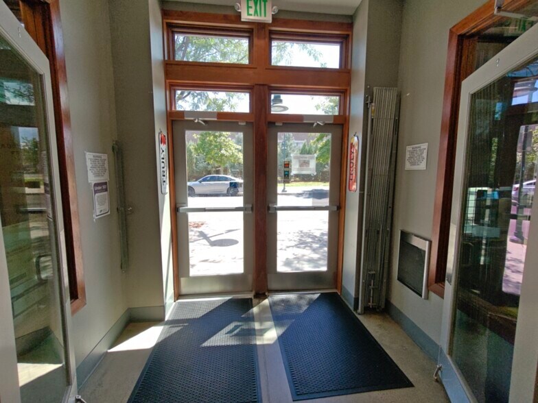 More Photos Of 4257 W Main St, Westminster Storefront Retail Office For Lease