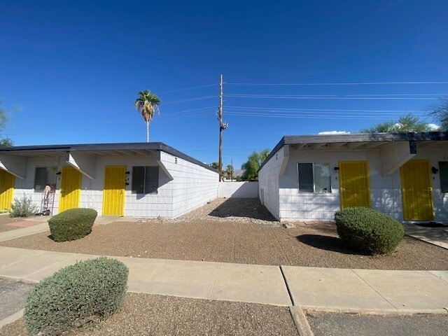 More Photos Of 4444 E Fairmount St, Tucson Apartments For Sale