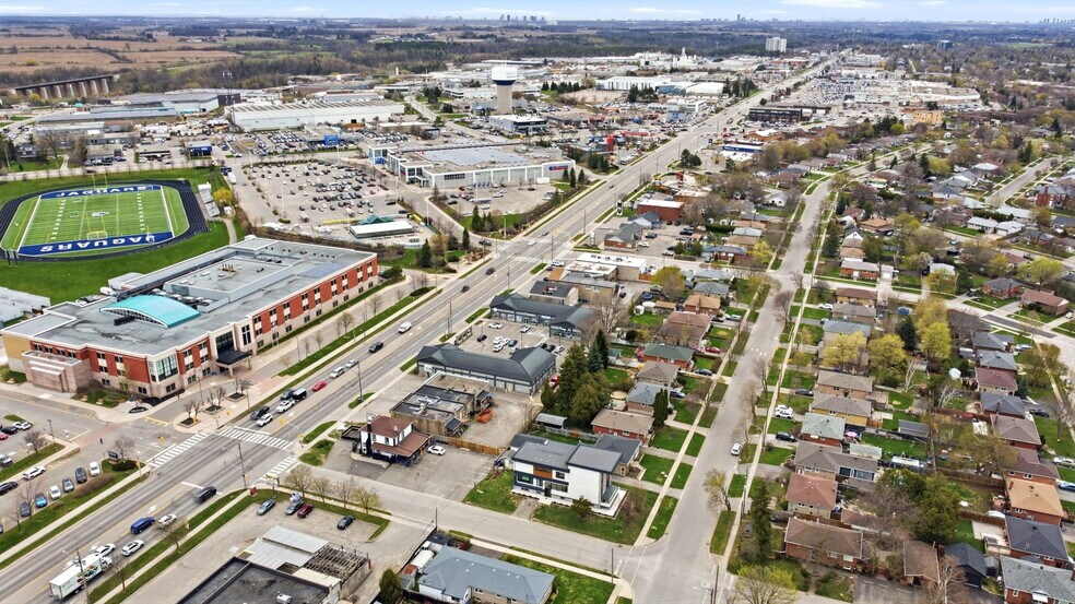More Photos Of , Halton Hills General Retail For Sale
