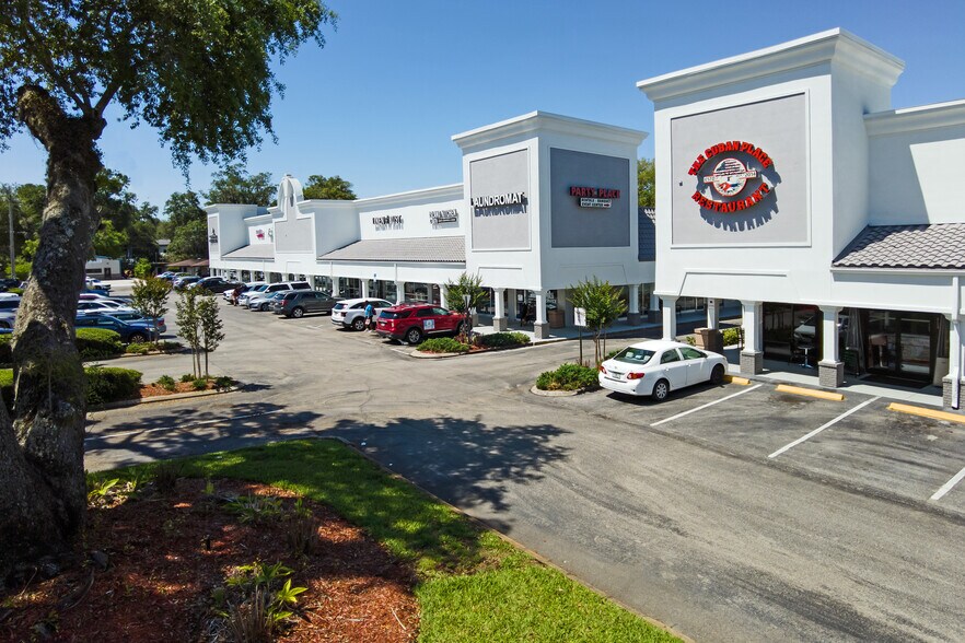 Primary Photo Of 2106-2186 Park Ave, Orange Park Unknown For Lease