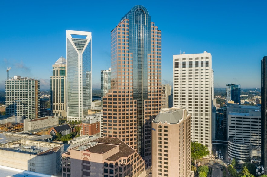 More Photos Of 301 S College St, Charlotte Office For Lease